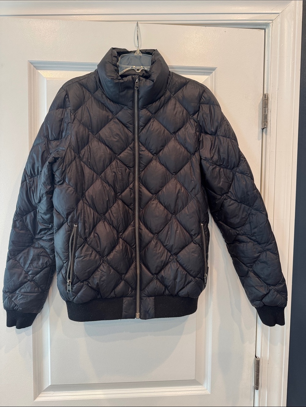 Patagonia Women's Quilted Bomber Jacket - Black